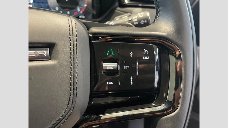 2024 認定中古車 Land Rover Range Rover Velar フジホワイト D200マイルドハイブリッド（ディーゼル） スタンダードホイールベース Dynamic SE