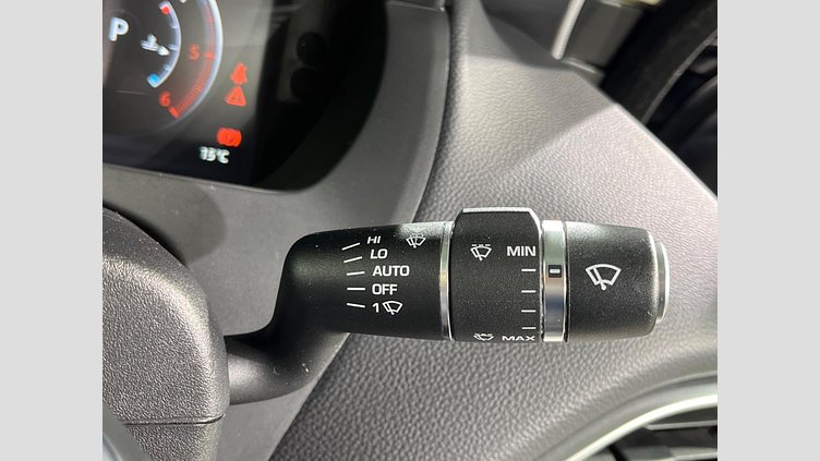 2017 認定中古車 Jaguar XE Loire Blue 2WD 8AT
 R-Sports