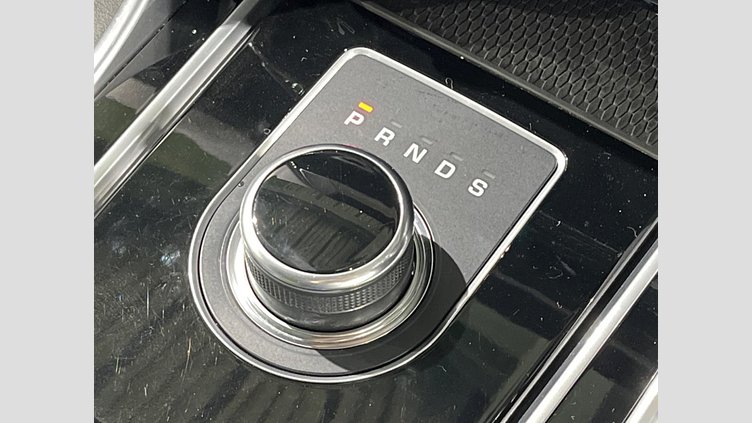 2017 認定中古車 Jaguar XE Loire Blue 2WD 8AT
 R-Sports