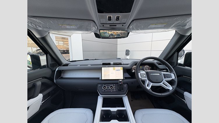 2024 認定中古車 Land Rover Defender 110 サントリーニブラック D350 ディーゼルマイルドハイブリッド X-Dynamic SE