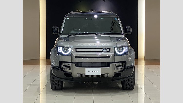 2024 認定中古車 Land Rover Defender 110 シリコンシルバー D350 ディーゼルマイルドハイブリッド X-Dynamic SE　"HAKUBA EDITION"