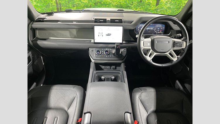 2021 認定中古車 Land Rover Defender 110 ユーロンホワイト D300 AWD（AT） S