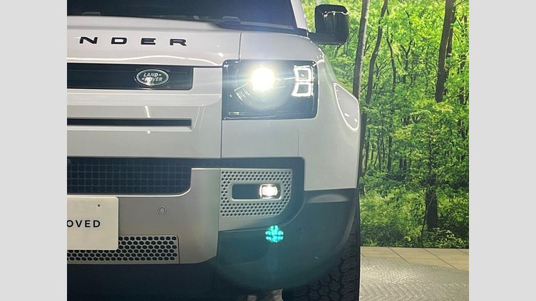 2021 認定中古車 Land Rover Defender 110 ユーロンホワイト D300 AWD（AT） S