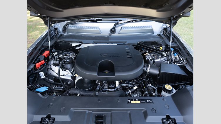 2023 Approved Land Rover Defender 110 Eiger Grey AWD Auto D300 SE