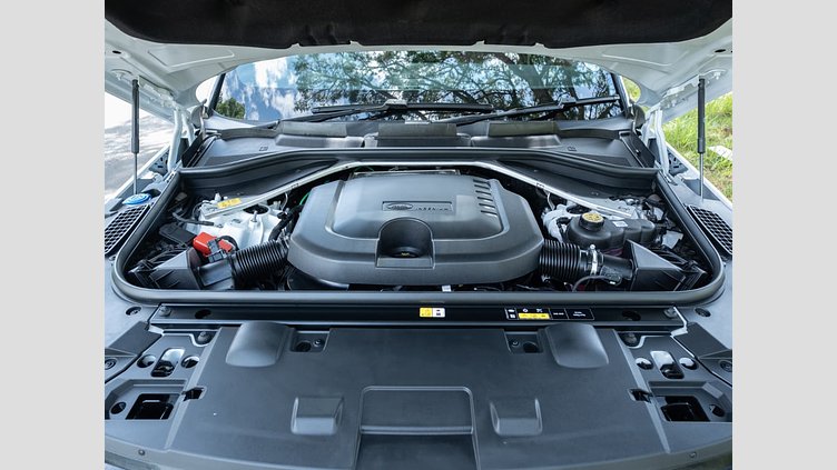 2024 Approved Land Rover Range Rover Sport Fuji White AWD Auto D350 Dynamic HSE