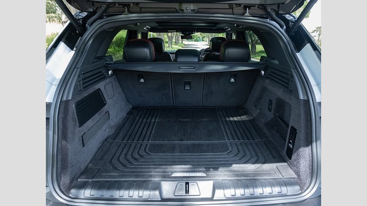 2024 Approved Land Rover Range Rover Sport Fuji White AWD Auto D350 Dynamic HSE