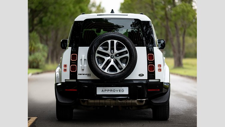 2022 Approved Land Rover Defender 110 Fuji White 4WD Auto D350 HSE X-Dynamic