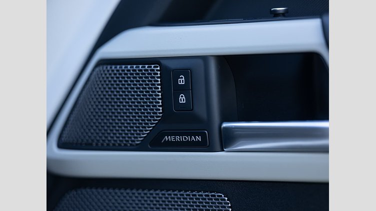 2022 Approved Land Rover Defender 110 Fuji White 4WD Auto D350 HSE X-Dynamic