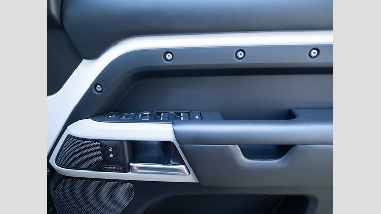 2022 Approved Land Rover Defender 110 Fuji White 4WD Auto D350 HSE X-Dynamic