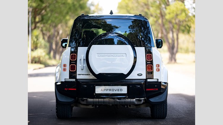 2023 Approved Land Rover Defender 110 Fuji White 4WD D300 HSE X-Dynamic