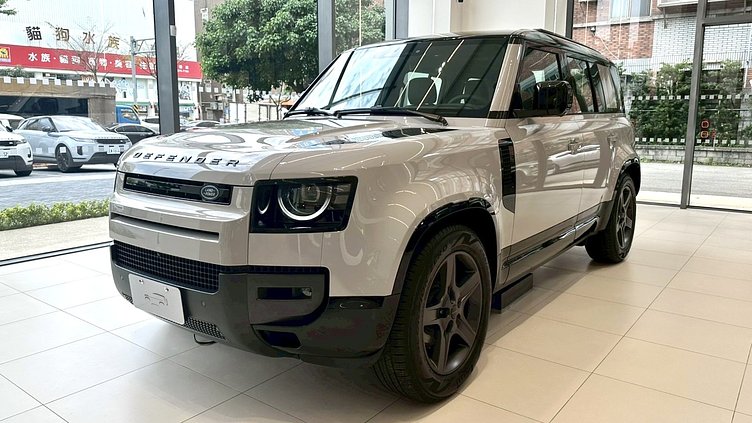 2026 新車 Land Rover Defender 110 Borasco Grey D250   X-Dynamic SE