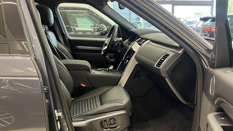 2025 新車 Land Rover Discovery Varesine Blue 瓦雷澤藍 D250 柴油輕油電混合 Dynamic SE