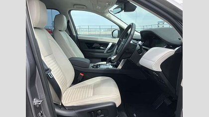 Discovery Sport 6