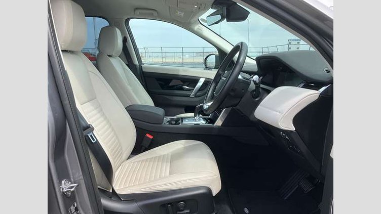 2019 認定中古車 Land Rover Discovery Sport アイガーグレー P200 AWD（オートマチック） 標準ホイールベース ディスカバリー スポーツ S