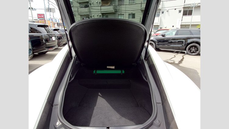 2019 認定中古車 Jaguar F-Type フジ ホワイト (ソリッド) ジャガー 2.0リッターi4 300PS ターボチャージドガソリンエンジン (オートマチックトランスミッション) F-TYPEクーペ