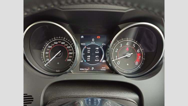 2019 認定中古車 Jaguar F-Type フジ ホワイト (ソリッド) ジャガー 2.0リッターi4 300PS ターボチャージドガソリンエンジン (オートマチックトランスミッション) F-TYPEクーペ