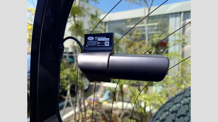 2023 認定中古車 Land Rover Defender 110 サントリーニブラック D300 AWD（AT） X-DYNAMIC HSE