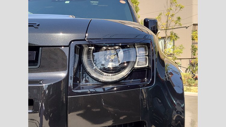 2023 認定中古車 Land Rover Defender 110 サントリーニブラック D300 AWD（AT） X-DYNAMIC HSE