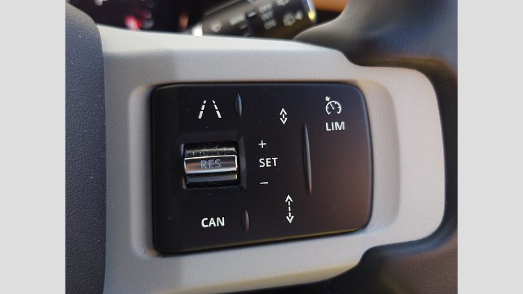 2023 認定中古車 Land Rover Defender 110 サントリーニブラック D300 AWD（AT） X-DYNAMIC HSE