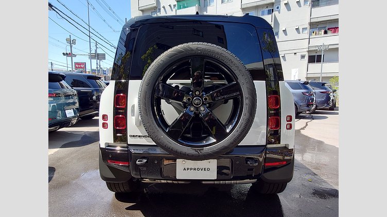 2024 認定中古車 Land Rover Defender 110 フジホワイト D350 ディーゼルマイルドハイブリッド X-Dynamic HSE