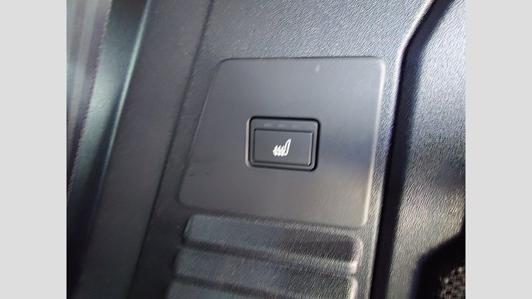 2024 認定中古車 Land Rover Defender 110 フジホワイト D350 ディーゼルマイルドハイブリッド X-Dynamic HSE