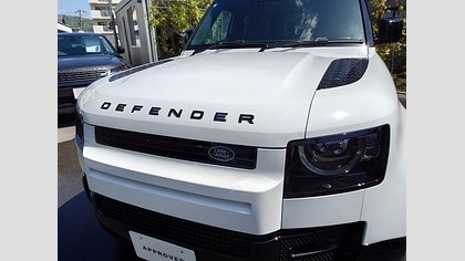 Defender 110 4