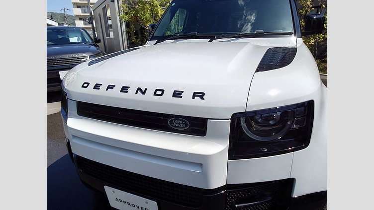 2024 認定中古車 Land Rover Defender 110 フジホワイト D350 ディーゼルマイルドハイブリッド X-Dynamic HSE