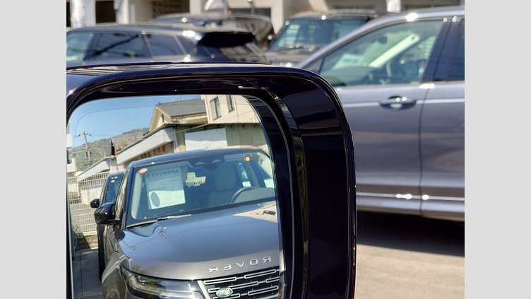 2024 認定中古車 Land Rover Defender 110 フジホワイト D350 ディーゼルマイルドハイブリッド X-Dynamic HSE