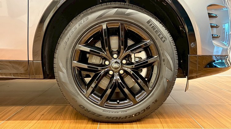 2025 新車 Land Rover Discovery Sport (1DF) Eiger Grey 艾格峰灰 P250 汽油輕油電混合 Standard Wheelbase Dynamic SE