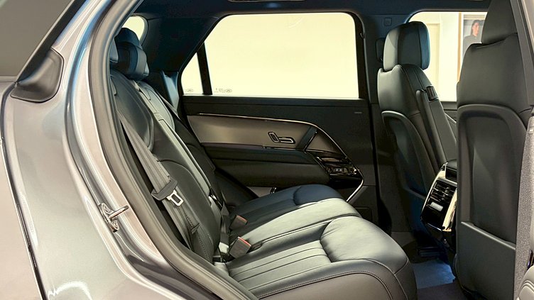 2025 新車 Land Rover Range Rover Sport (1DF) Eiger Grey 艾格峰灰 D300 Diesel Mild Hybrid S