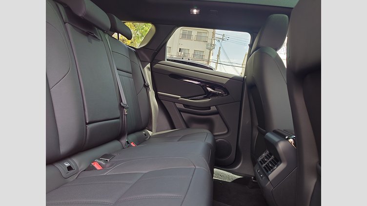 2024 認定中古車 Land Rover Range Rover Evoque サントリーニブラック D200マイルドハイブリッド（ディーゼル） Standard Wheelbase S