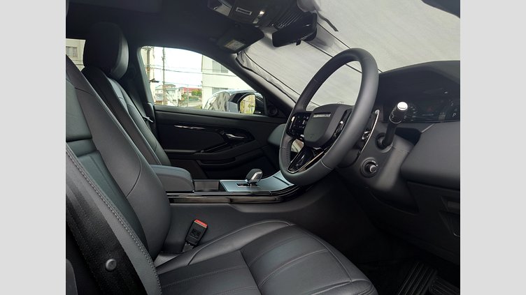 2024 認定中古車 Land Rover Range Rover Evoque サントリーニブラック D200マイルドハイブリッド（ディーゼル） Standard Wheelbase S