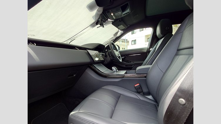 2024 認定中古車 Land Rover Range Rover Evoque サントリーニブラック D200マイルドハイブリッド（ディーゼル） Standard Wheelbase S