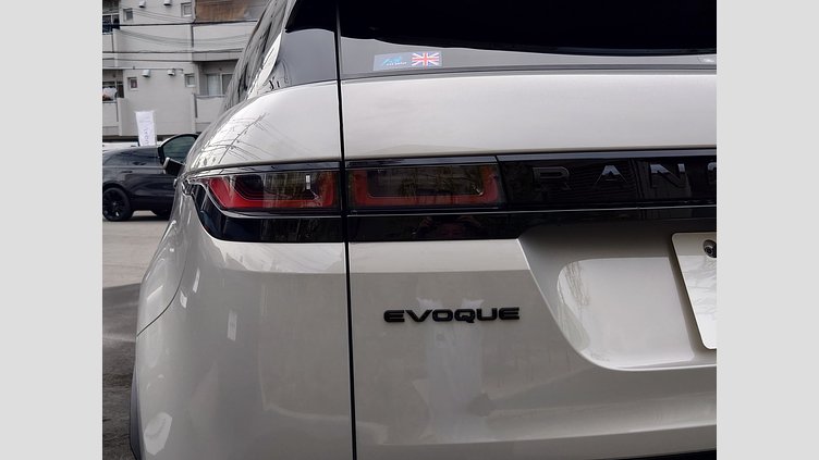 2023 認定中古車 Land Rover Range Rover Evoque ソウルパールシルバー D200 AWD（オートマチック）MHEV R-DYNAMIC SE