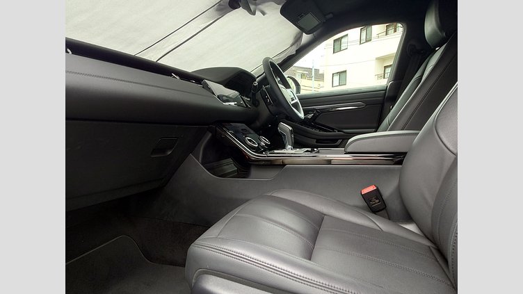 2023 認定中古車 Land Rover Range Rover Evoque ソウルパールシルバー D200 AWD（オートマチック）MHEV R-DYNAMIC SE