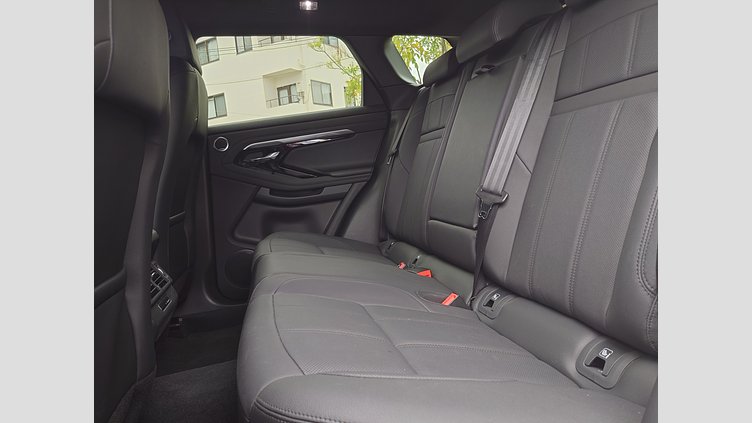 2023 認定中古車 Land Rover Range Rover Evoque ソウルパールシルバー D200 AWD（オートマチック）MHEV R-DYNAMIC SE