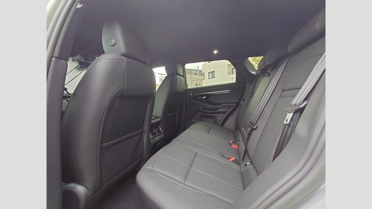 2023 認定中古車 Land Rover Range Rover Evoque ソウルパールシルバー D200 AWD（オートマチック）MHEV R-DYNAMIC SE