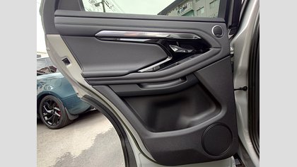 Range Rover Evoque 34