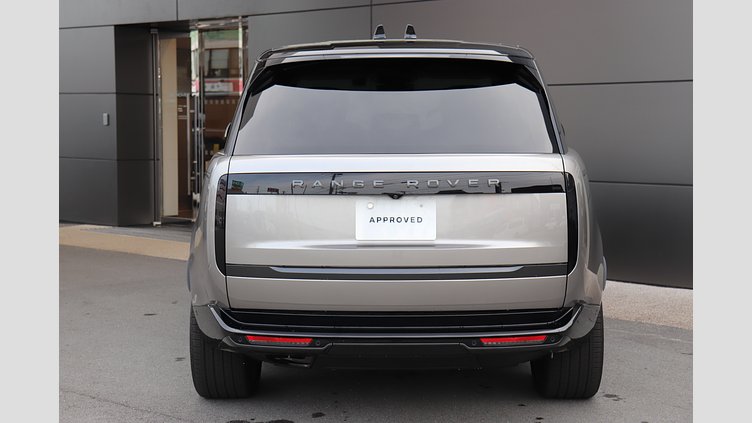 2025 認定中古車 Land Rover Range Rover フラックスシルバー - グロスフィニッシュ D350 AWD MHEV（AT） スタンダードホイールベース Autobiography