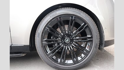Range Rover 8