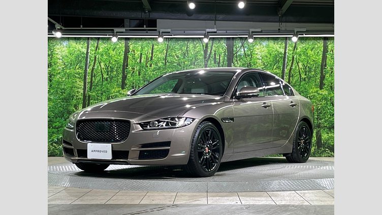 2016 認定中古車 Jaguar XE Kaikoura Stone 2WD プレステージ