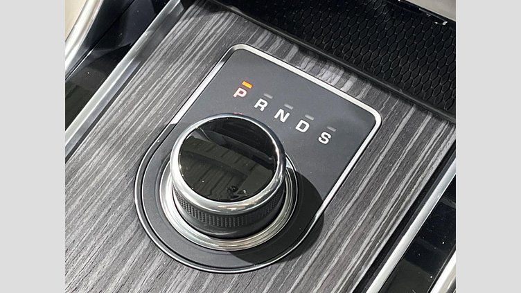 2016 認定中古車 Jaguar XE Kaikoura Stone 2WD プレステージ