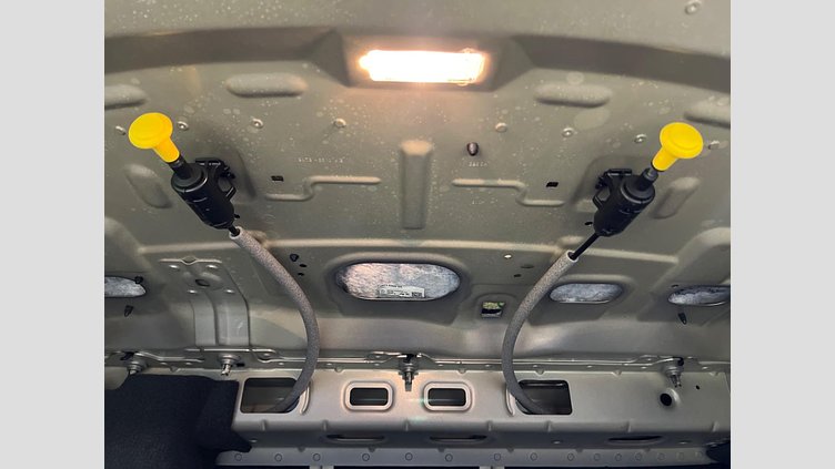 2016 認定中古車 Jaguar XE Kaikoura Stone 2WD プレステージ