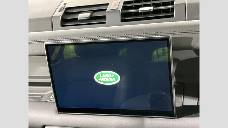 2025 認定中古車 Land Rover Defender 110 フジホワイト P300 ガソリン X-Dynamic SE