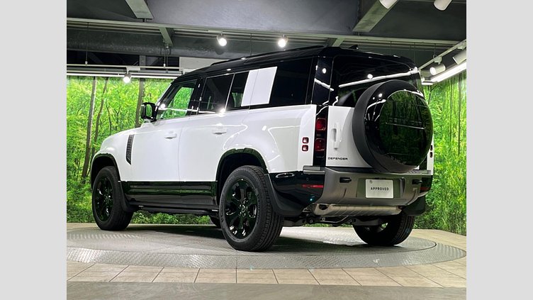 2025 認定中古車 Land Rover Defender 110 フジホワイト P300 ガソリン X-Dynamic SE