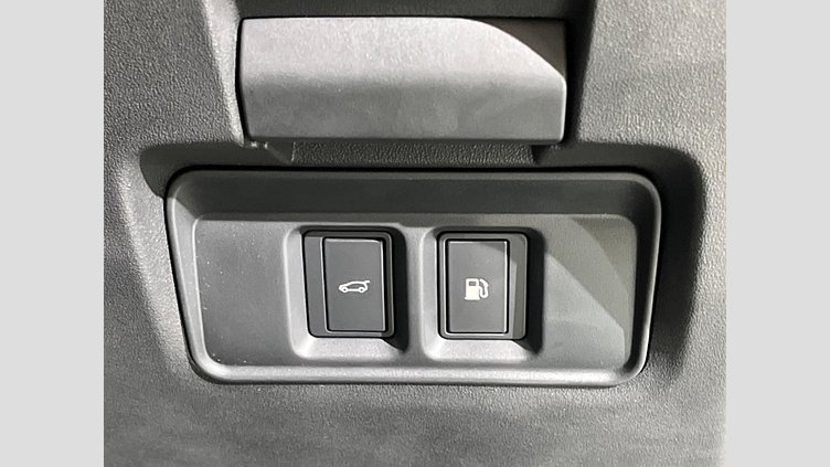 2024 認定中古車 Land Rover Range Rover Evoque フジホワイト プラグインハイブリッド（ガソリン） Standard Wheelbase DYNAMIC HSE