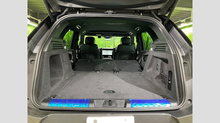 2024 認定中古車 Land Rover Range Rover Sport アイガーグレイ P550eプラグインハイブリッド（ガソリン） スタンダードホイールベース Dynamic SE