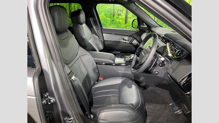 2024 認定中古車 Land Rover Range Rover Sport アイガーグレイ P550eプラグインハイブリッド（ガソリン） スタンダードホイールベース Dynamic SE