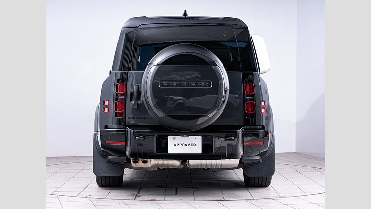 2024 認定中古車 Land Rover Defender 130 カルパチアングレイ D350 ディーゼルマイルドハイブリッド X-Dynamic SE　D350　8人乗り