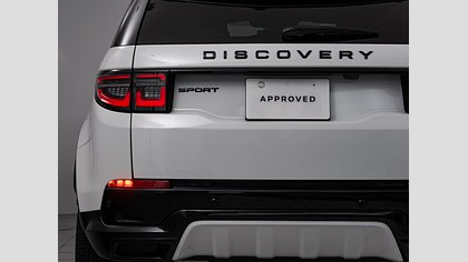 Discovery Sport 9